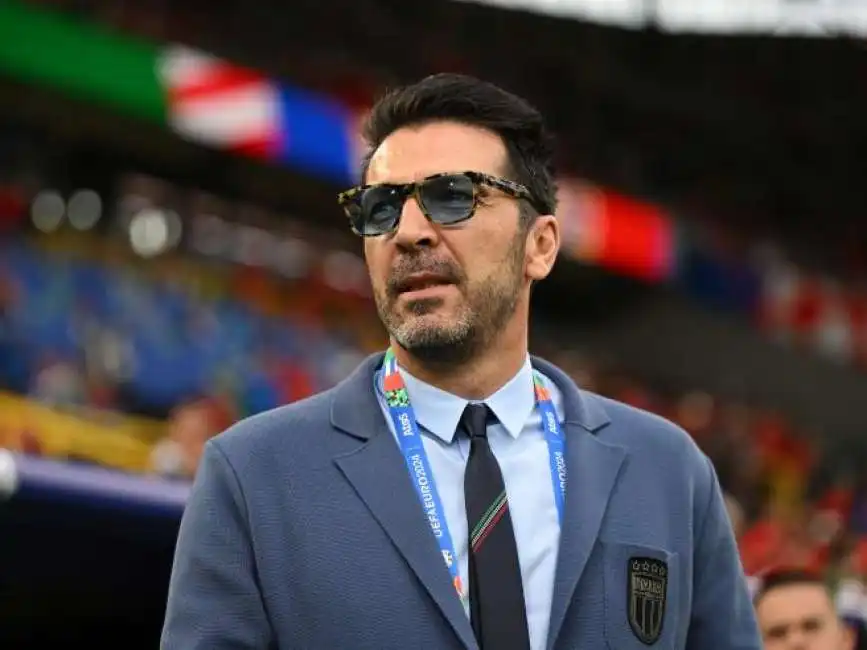 gigi gianluigi buffon