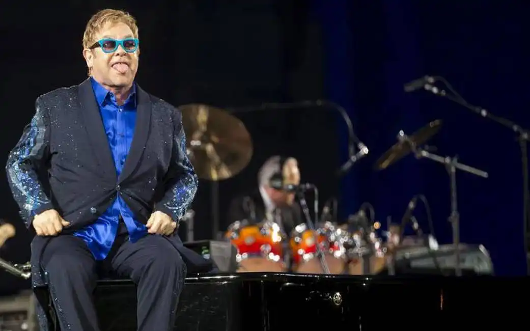 elton john in concerto alle terme di caracalla cb37e