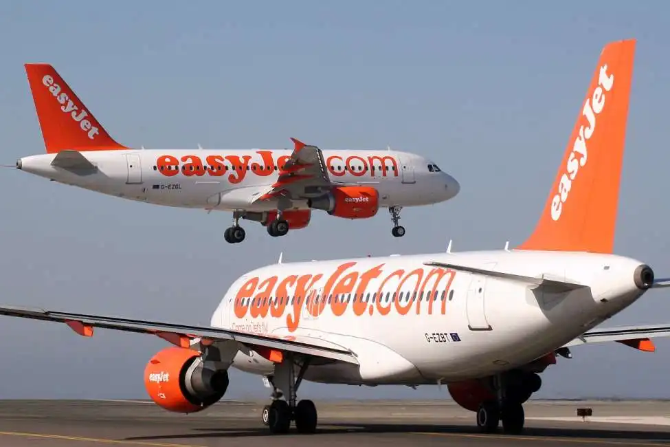 easyjet