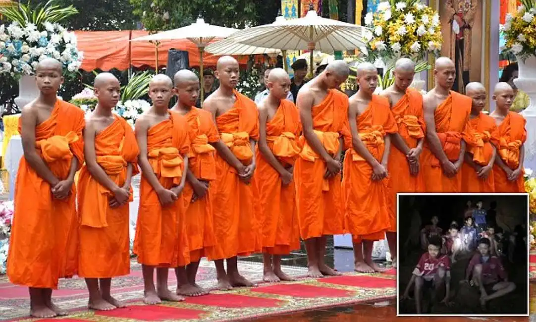 cinghialotti buddha thailandia