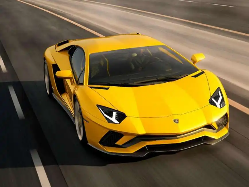 lamborghini aventador