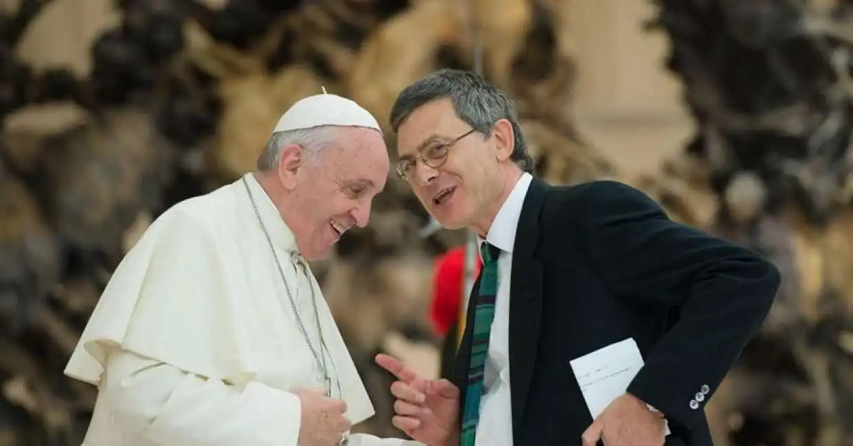 papa francesco bergoglio e paolo ruffini