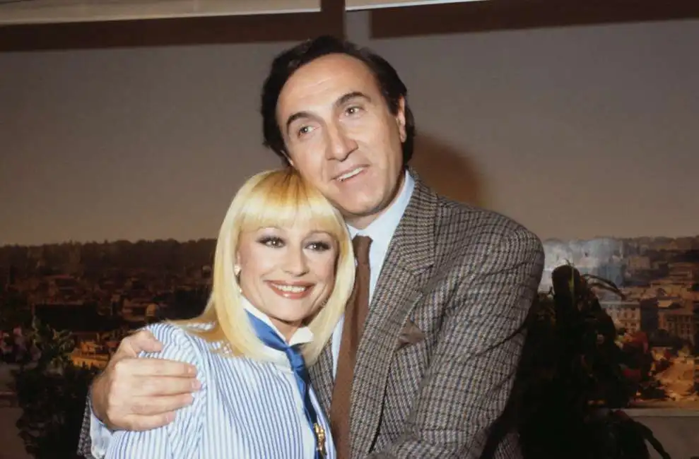 pippo baudo con raffaella carra