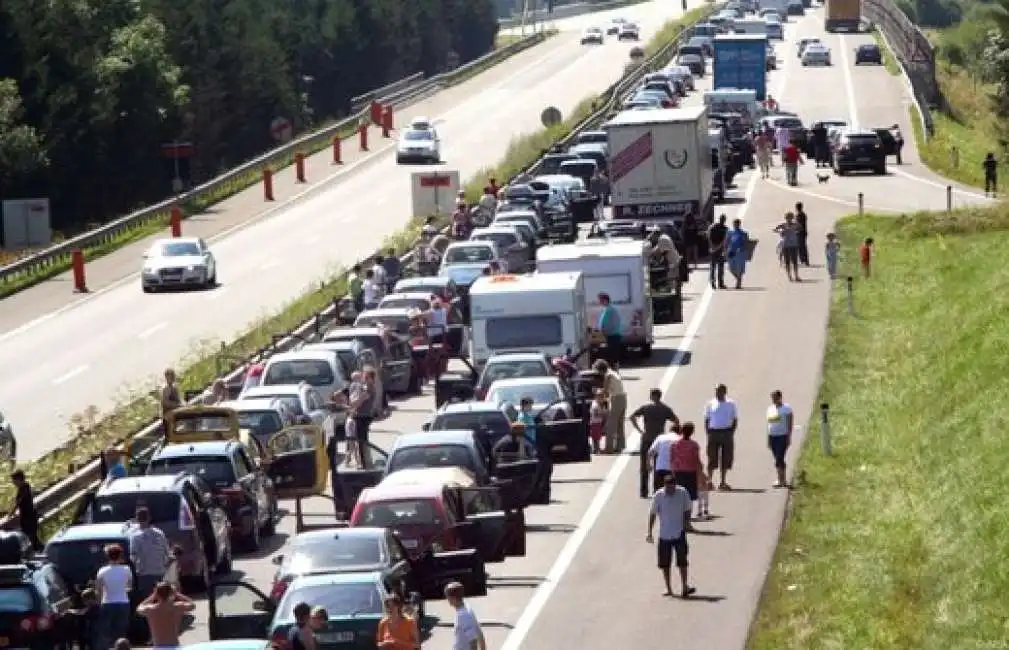 code in autostrada traffico