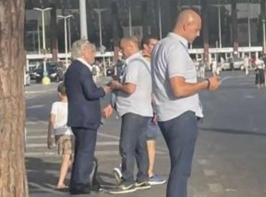 massimo ferrero viperetta stazione termini controllori atac