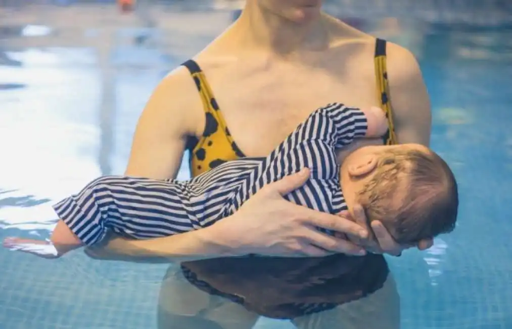 allattare in piscina