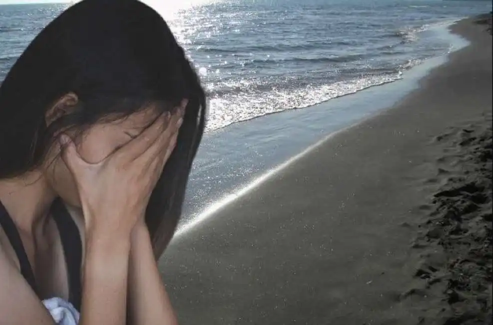 violenza sessuale mare spiaggia 