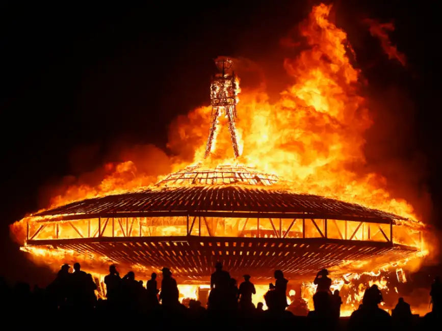 il feticcio del burning man festival