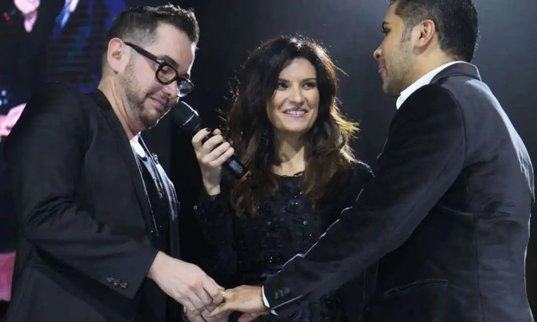 laura pausini sposa luis e julio -4