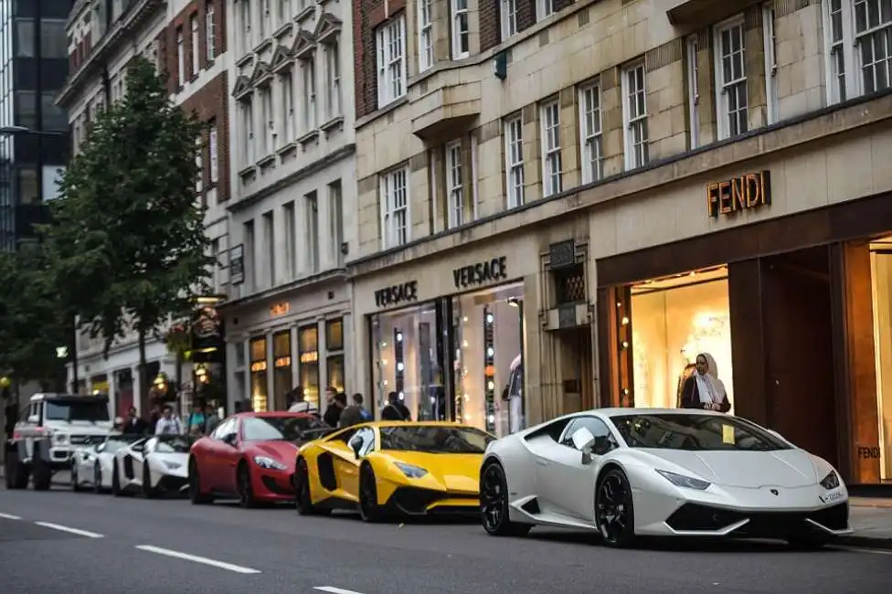 le supercar a londra -8