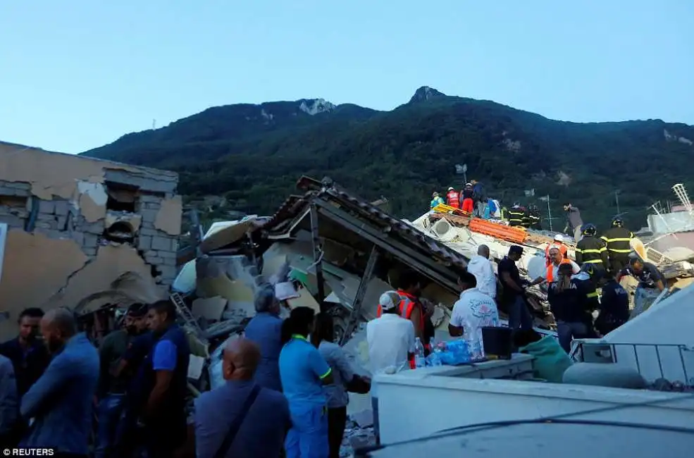 terremoto ischia 2