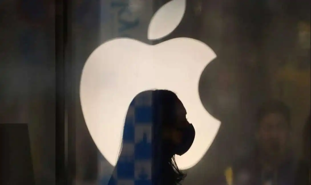 molestie e discriminazioni nella apple appletoo