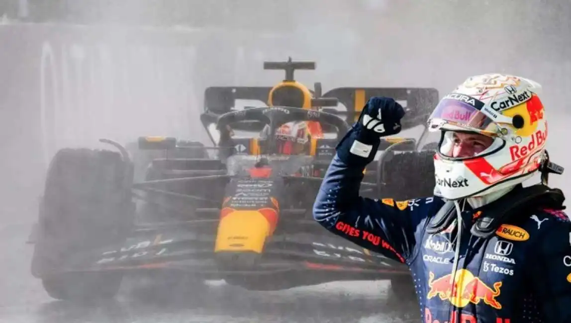 max verstappen vince il gran premio di olanda 2023 