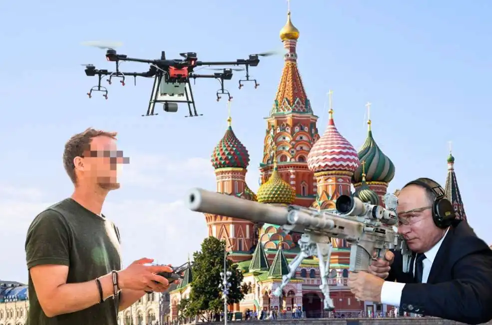 italiano fa volare un drone a mosca cremlino putin