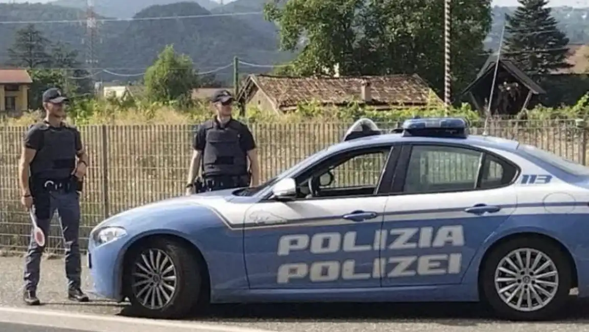 polizia blocco stradale