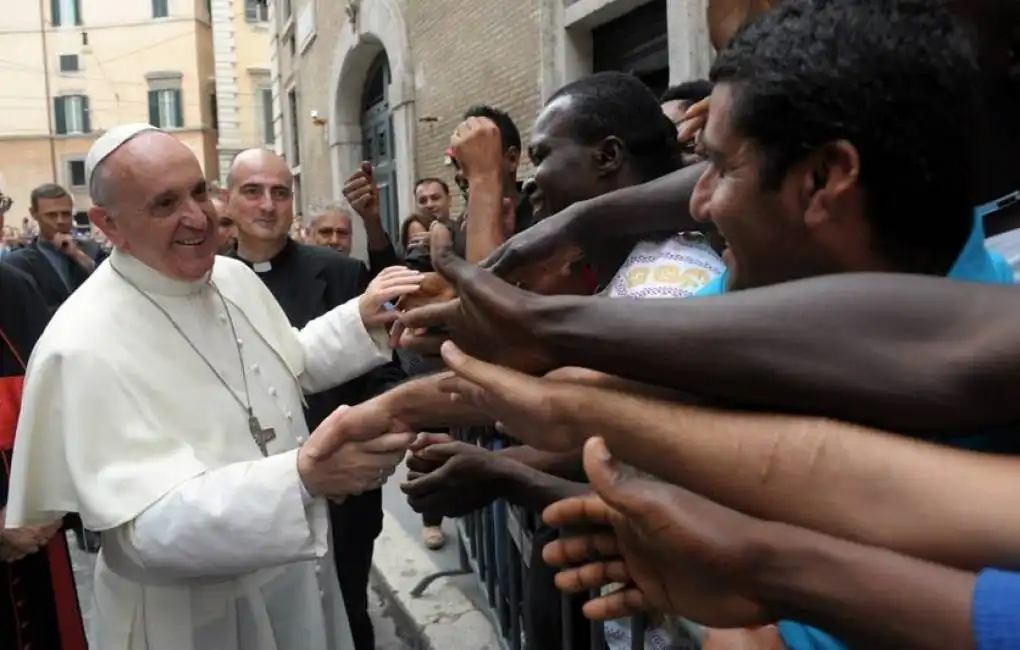 papa francesco rifugiati profughi bergoglio