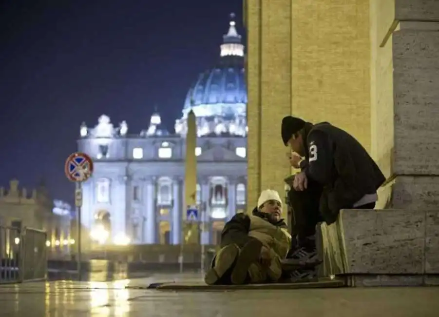 clochard san pietro vaticano