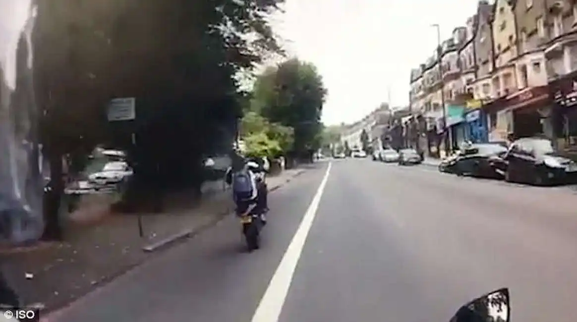 incidente moto londra 