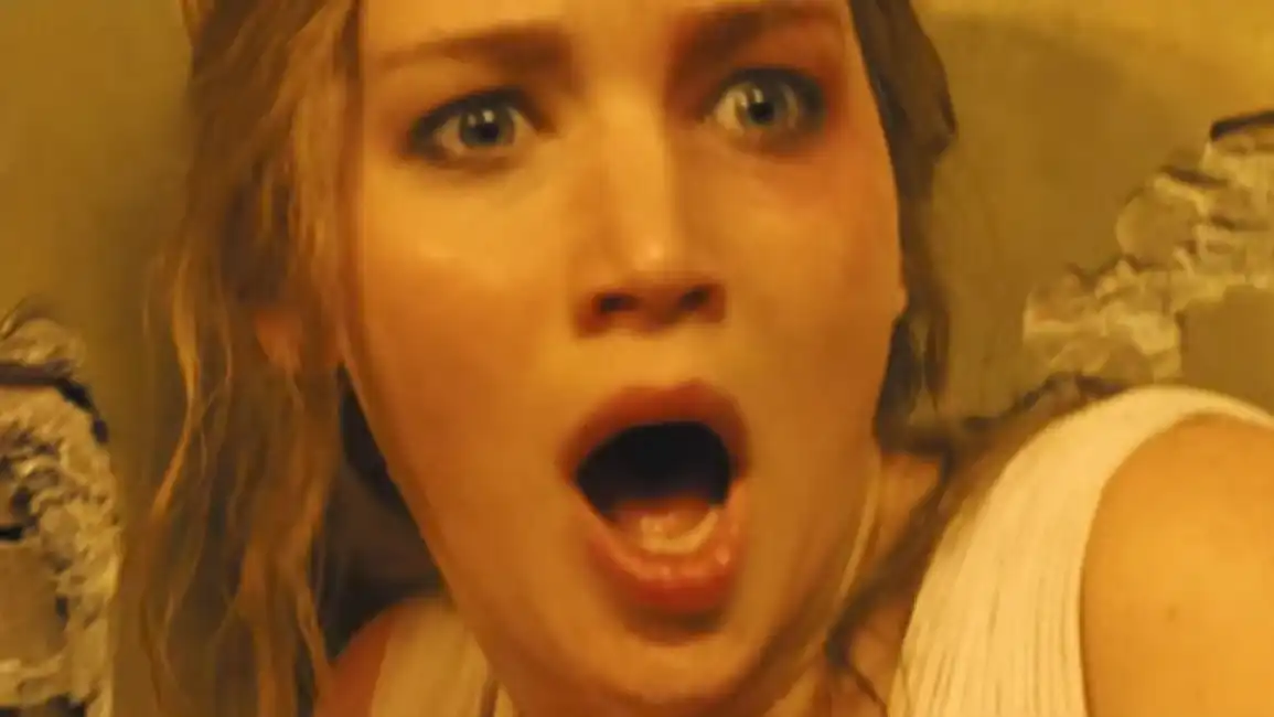 jennifer lawrence mother madre