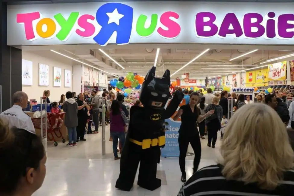 toys r us