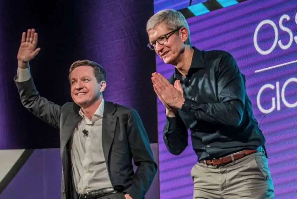 andrea ceccherini tim cook