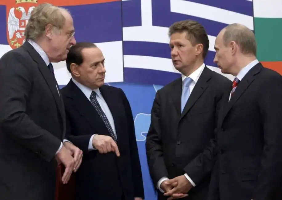 paolo scaroni silvio berlusconi alexey miller vladimir putin 