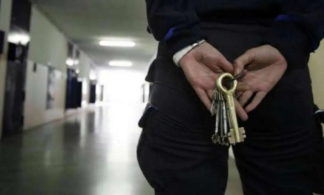 carcere polizia penitenziaria secondino 