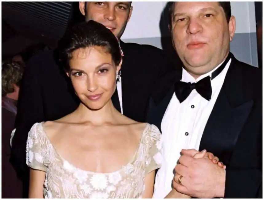 ashley judd weinstein