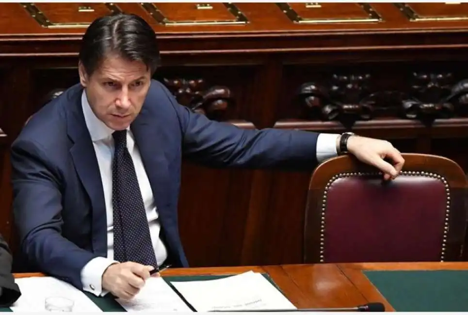 giuseppe conte in senato