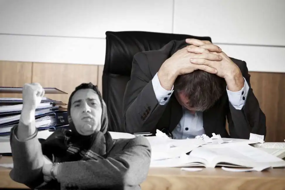 lavoro stress burnout lavoratori ufficio great resignation dipendenti 