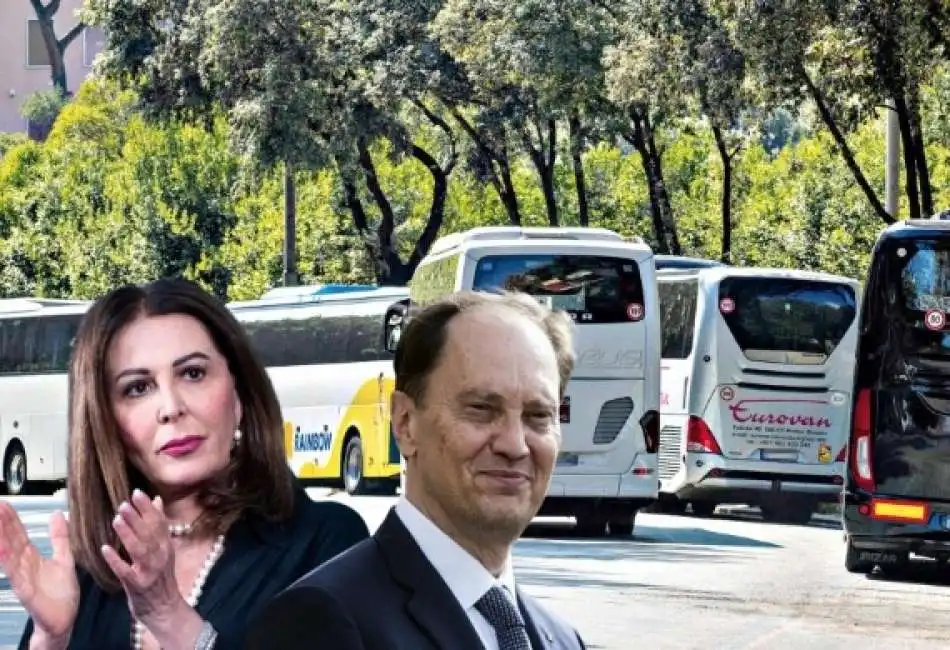 bus turistici roma luca ciriani daniela santanche