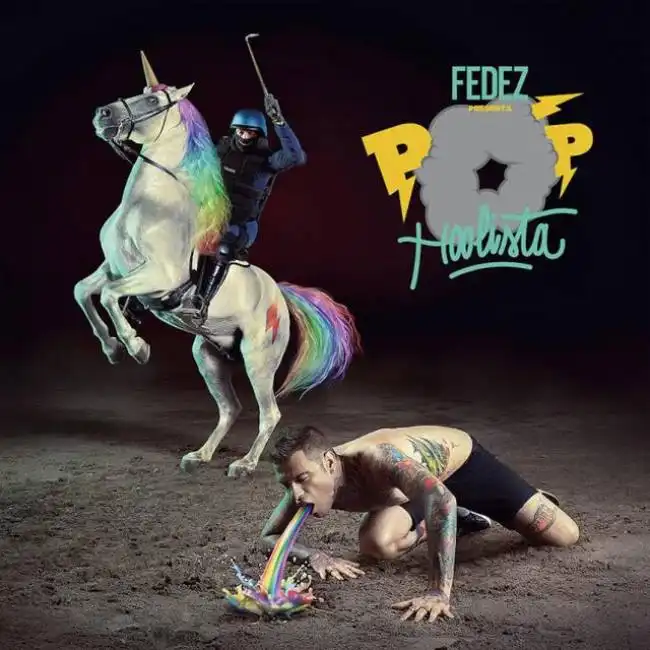 fedez copertina pop-hoolista