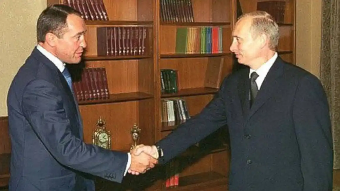 mikhail lesin putin