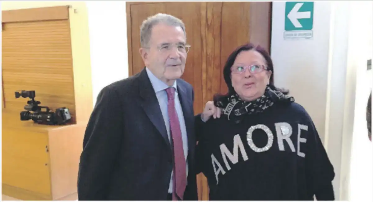 prodi foto ricordo tribunale trani