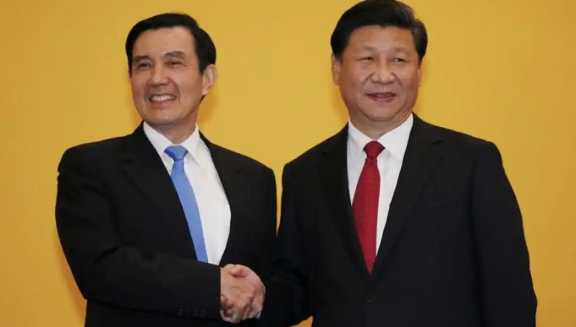 xi jinping e il presidente taiwanese ma ying jeou 