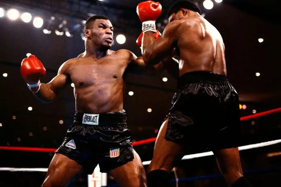 mike tyson contro trevor berbick 