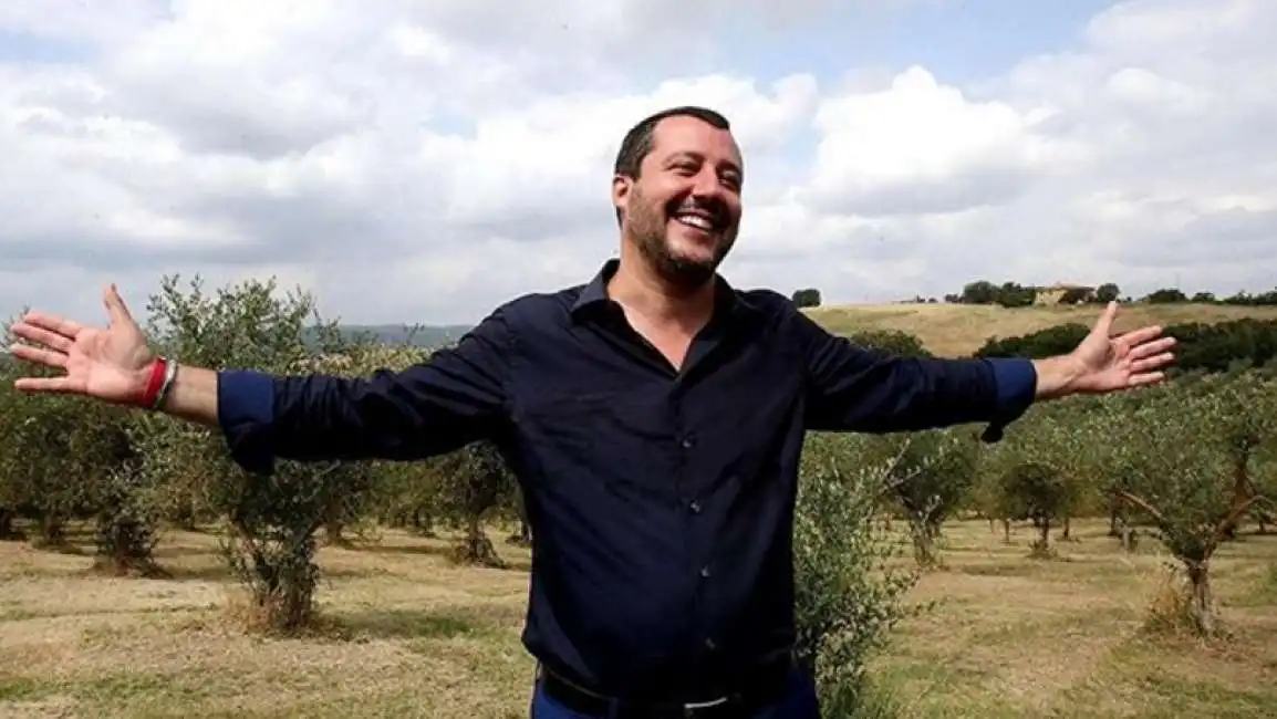 matteo salvini in africa