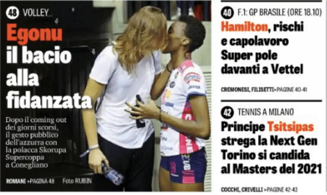 paola egonu bacio su gazzetta