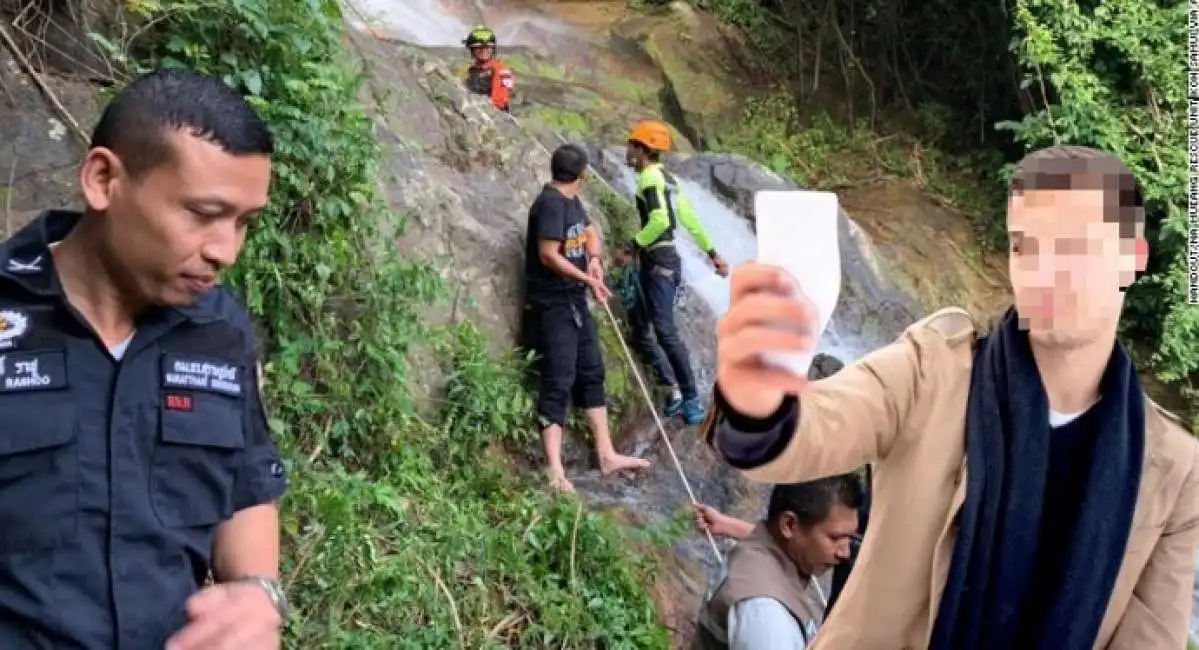 cascate na mueang 2-2