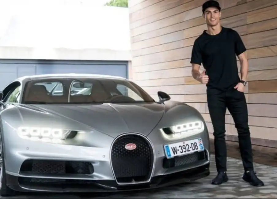 cristiano ronaldo bugatti