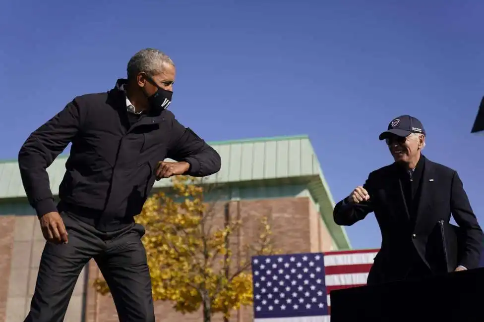 obama biden a detroit