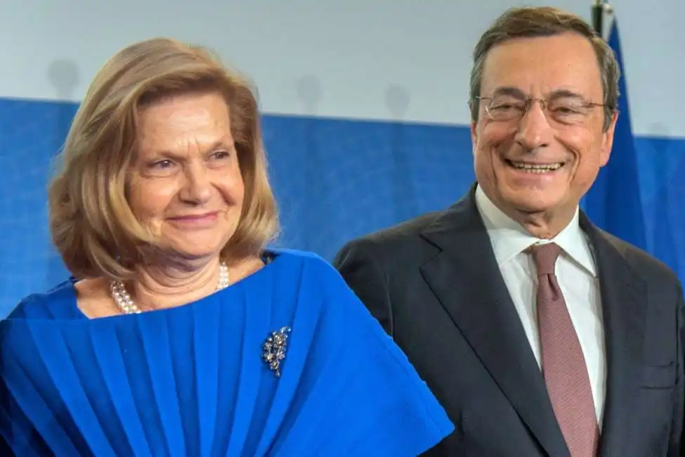 draghi e la moglie