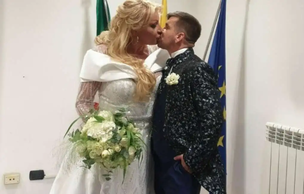 samanta e tommy, matrimonio trans a napoli