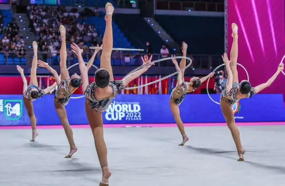 ginnastica ritmica farfalle