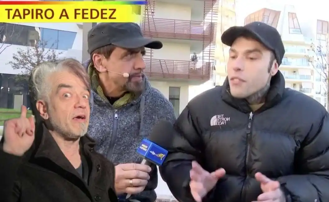 tapiro a fedez morgan x factor striscia la notizia