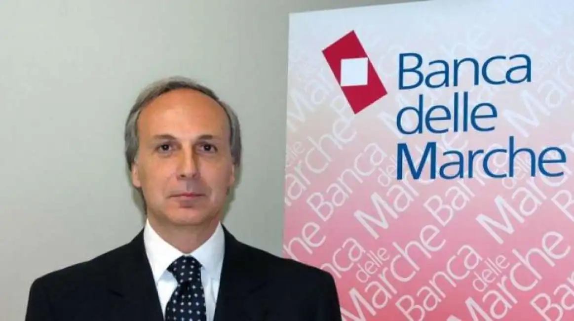 massimo bianconi banca marche