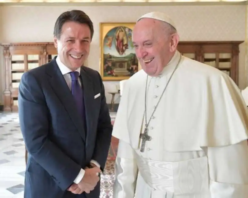 papa bergoglio e giuseppe conte