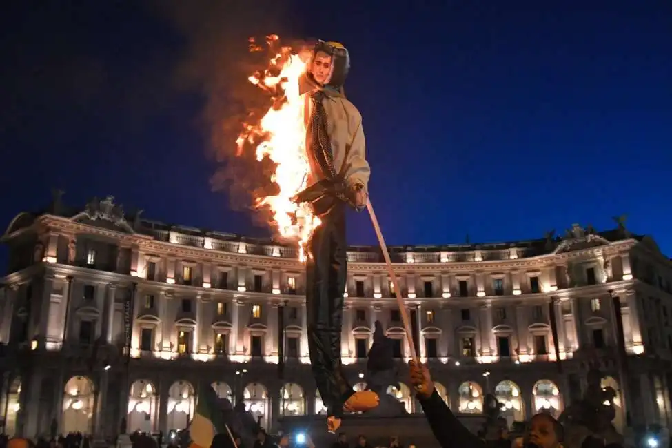 protesta ncc di maio 