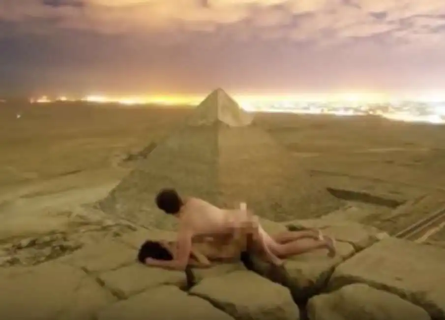 sesso piramide cheope egitto