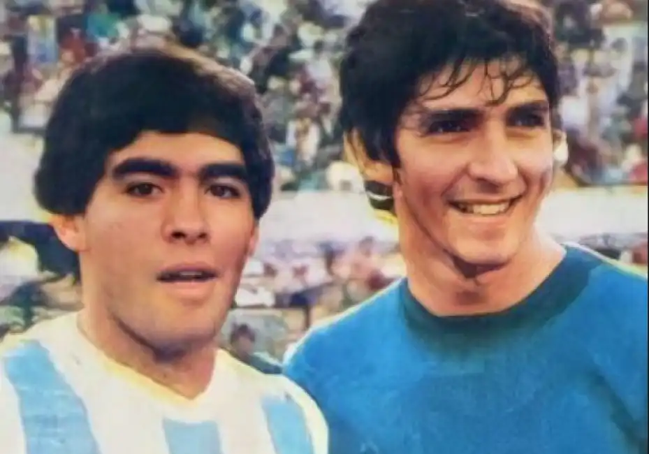 rossi maradona